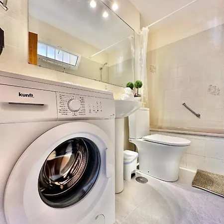 Torres De Yomely - Y10f * Playa de las Américas