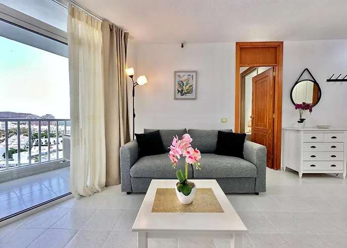 Torres De Yomely - Y10f * Playa de las Americas (Tenerife)